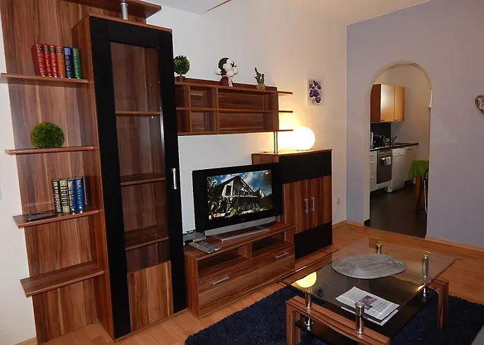 Apartment Haus Uni 2 *